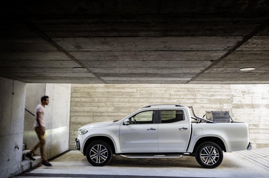  Mercedes-Benz X-Class Power (Br.470) 2017 года  (WW) (фото 15 из 49)
